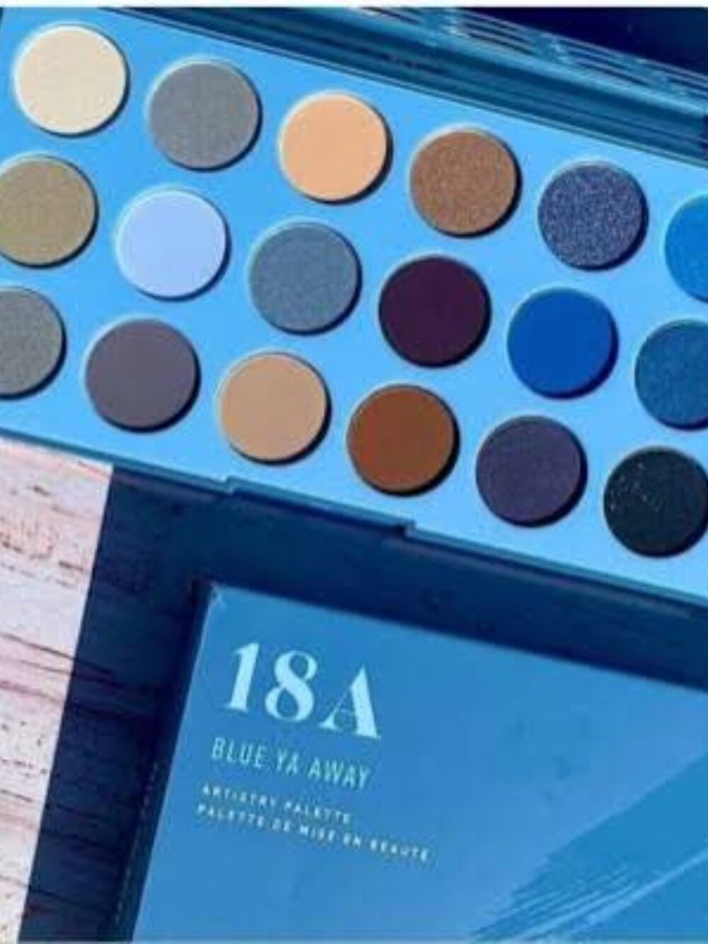 NEW *VAULTED* Morphe 18A Blue Ya Away Artistry Palette
